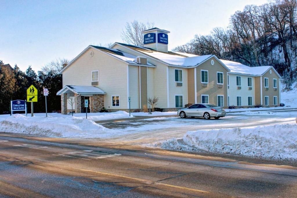 Cobblestone Inn & Suites - Durand (Durand) 