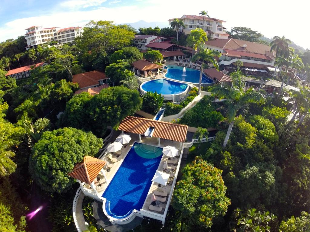 Parador Nature Resort and Spa