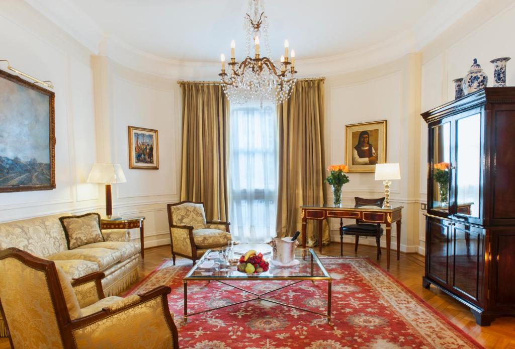 Alvear Palace Hotel - Leading Hotels of the World